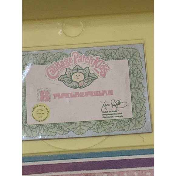 1995 Cabbage Patch Kids Love N Go Travel Kitchen playset by Mattel - Picture 16 of 16